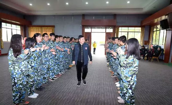 團(tuán)建活動(dòng) | 凝心聚力，我們是一家人！